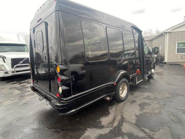 2006 Ford E-Series Chassis E 350 SD 2dr Commercial/Cutaway/Chassis... for sale in Morrisville, PA – photo 7