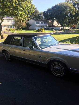 1988 Lincoln Town Car Florida 113k Fuel Injected for sale in Colonie, NY – photo 4