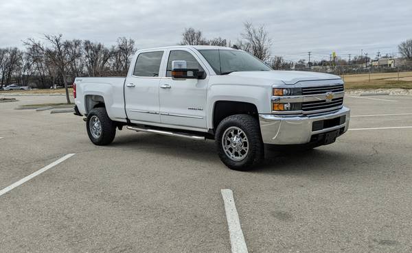 2016 Chevy Silverado 2500HD - Crew Cab 4x4 - - by for sale in Nampa, NV – photo 8