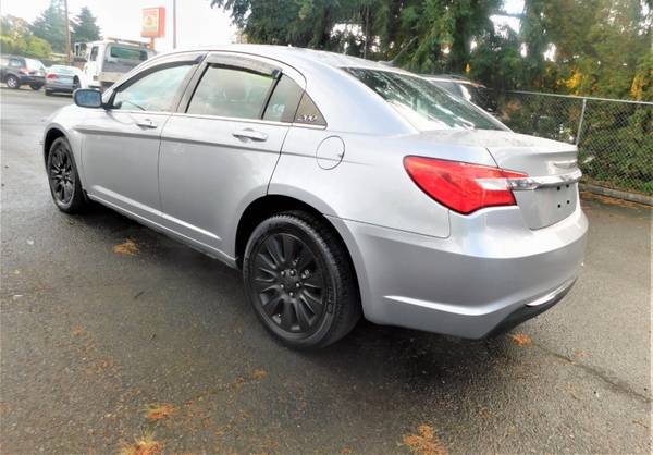 2014 Chrysler 200 LX *Sooo Nice! 30 MPG!* CALL/TEXT! - cars & trucks... for sale in Portland, OR – photo 14