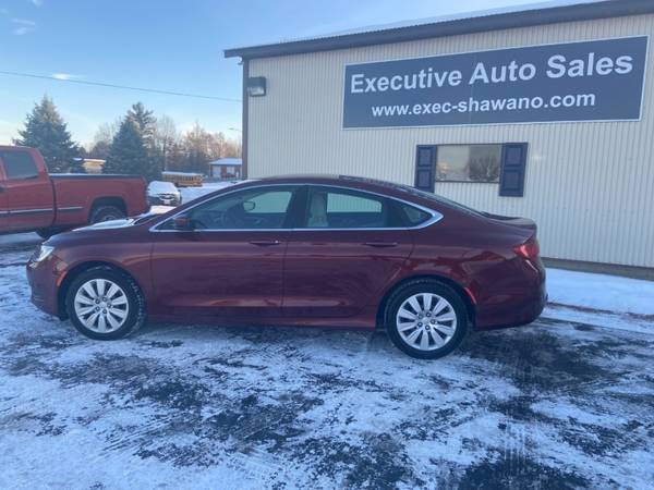 2016 Chrysler 200 4dr Sdn LX FWD - - by dealer for sale in Shawano, WI – photo 8