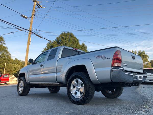*2006 Toyota Tacoma Ext Cab TRD-Off Road 4x4 Clean ! for sale in STOKESDALE, NC – photo 6