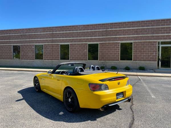 2001 Honda S2000: DESIRABLE 6 Spd Manual LOW Miles SUPER SHAR for sale in Madison, WI – photo 16