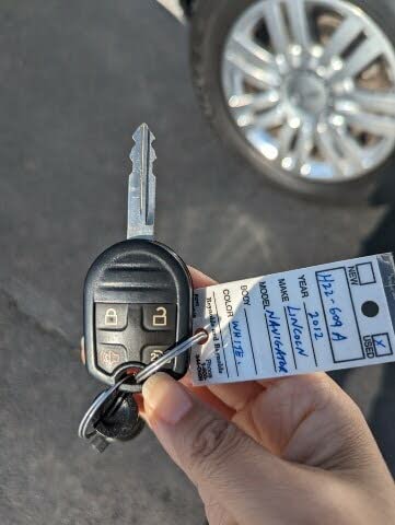 2012 Lincoln Navigator 4WD for sale in Peoria, IL – photo 21