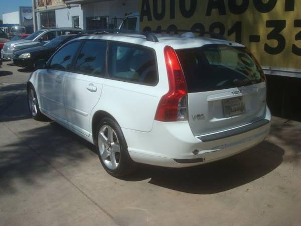 2008 Volvo V50 Public Auction Opening Bid for sale in Mission Valley, CA – photo 3