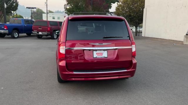 2016 Chrysler Town & Country Touring-L for sale in Springfield, OR – photo 7
