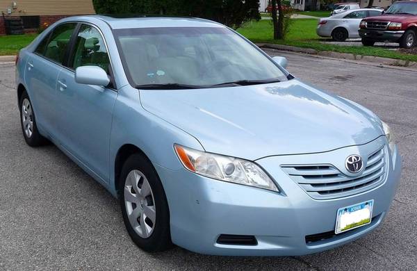 Reliable 2007 Toyota Camry LE for Sale for sale in Ames, IA – photo 3