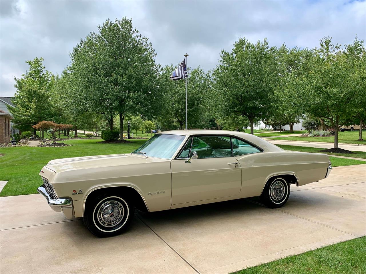 1965 Chevrolet Impala SS for sale in North Royalton, OH – photo 3