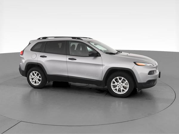 2016 Jeep Cherokee Sport SUV 4D suv Gray - FINANCE ONLINE - cars &... for sale in Washington, District Of Columbia – photo 14