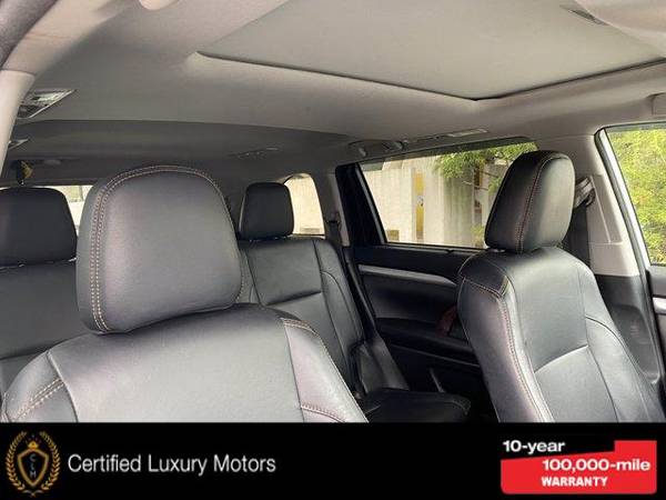2018 Toyota Highlander XLE - - by dealer - vehicle for sale in Great Neck, NY – photo 9
