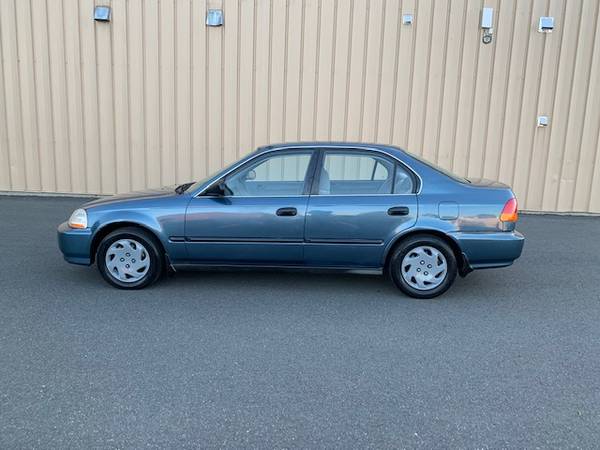 1996 Honda Civic Sedan Excellent Condition - cars & trucks - by... for sale in Meriden, CT – photo 4