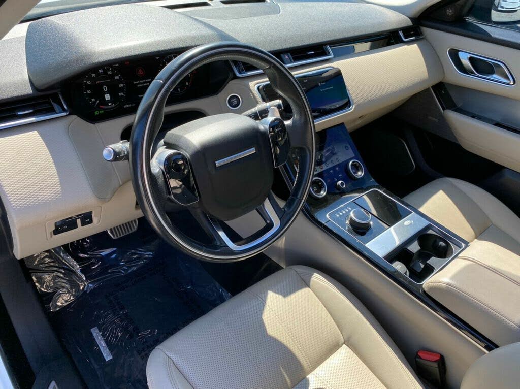 2018 Land Rover Range Rover Velar P380 R-Dynamic SE for sale in Downers Grove, IL – photo 8