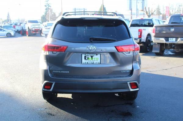 2017 Toyota Highlander Limited Sport Utility 4D with for sale in PUYALLUP, WA – photo 4