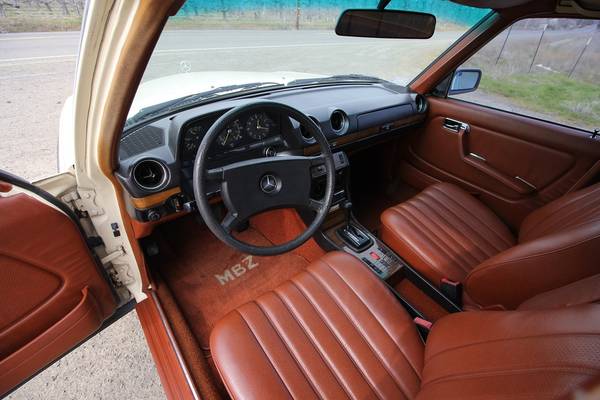 1982 Mercedes 240D - - by dealer - vehicle automotive for sale in Phoenix, OR – photo 14