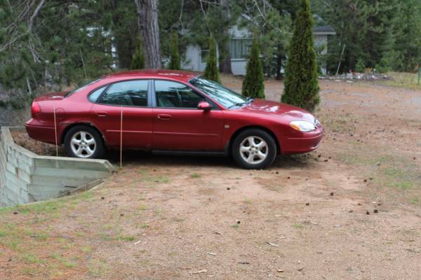 2001 ford taurus ses burgundy - cars & trucks - by owner - vehicle... for sale in Marquette, MI