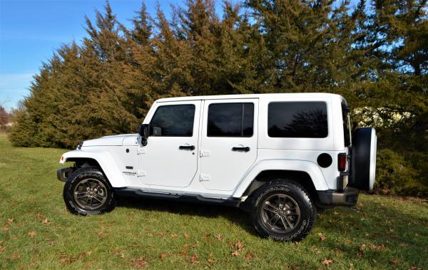 2016 Jeep Wrangler Unlimited (75th Anniversary Edition!!) for sale in Overland Park, KS – photo 9
