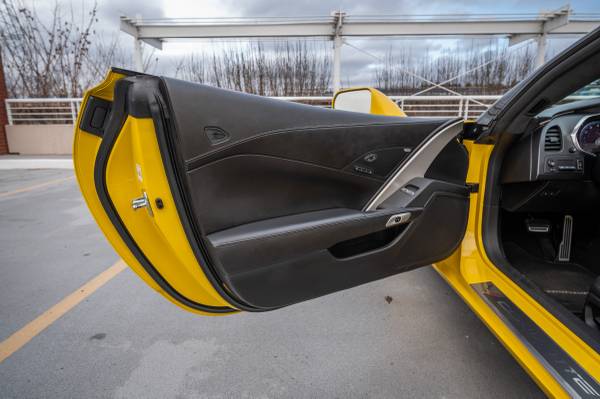 2015 Chevrolet Corvette Stingray 3LT - - by dealer for sale in Redmond, WA – photo 14
