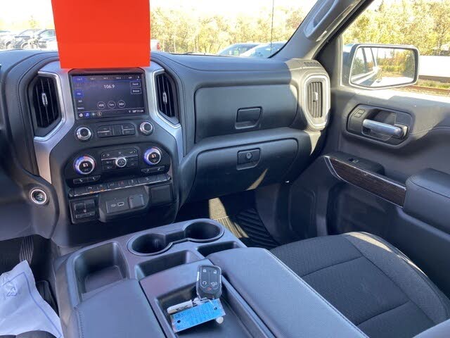 2019 GMC Sierra 1500 SLE Crew Cab 4WD for sale in Marquette, MI – photo 11