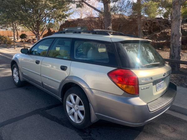 2005 Subaru Outback 2 5l Clean tittle for sale in Sparks, NV – photo 2