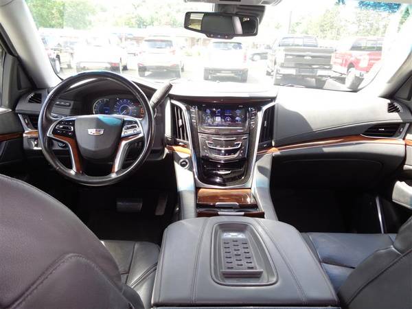2016 Cadillac Escalade Premium AWD 85K one owner-western for sale in Southwick, MA – photo 10