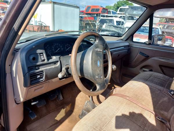 1992 Ford F 150 - - by dealer - vehicle automotive sale for sale in York, PA – photo 5