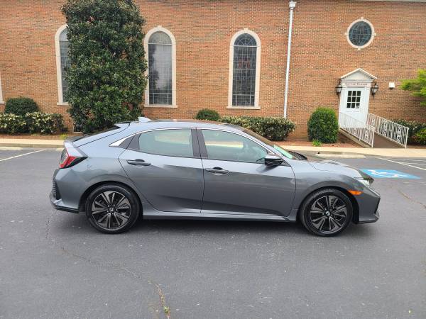 2018 honda civic hatchback - - by dealer - vehicle for sale in Cowpens, NC – photo 6