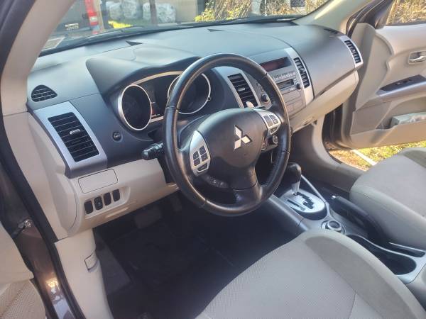 Mitsubishi Outlander 2012 - cars & trucks - by owner - vehicle... for sale in Wappingers Falls, NY – photo 15