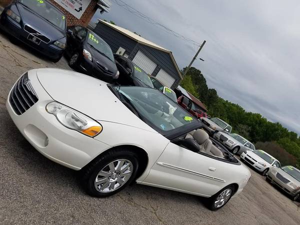 2004 CHRYSLER SEBRING CONVERTIBLE - - by dealer for sale in Clayton, NC – photo 3