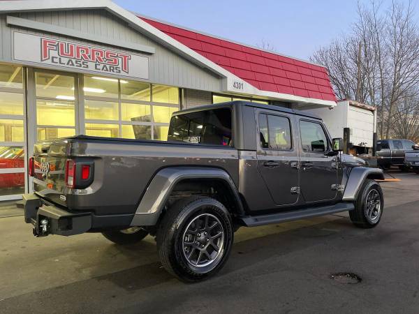 2021 Jeep Gladiator Overland 4x4 4dr Crew Cab 5 0 ft SB - CALL/TEXT for sale in Charlotte, NC – photo 3
