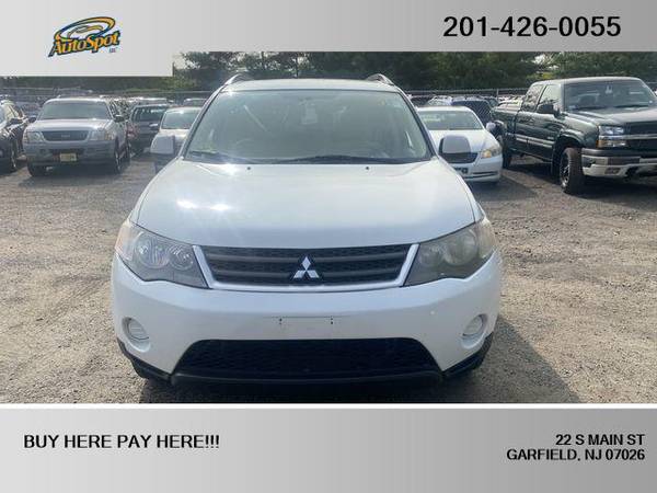 2007 Mitsubishi Outlander LS Sport Utility 4D EZ-FINANCING! - cars &... for sale in Garfield, NY
