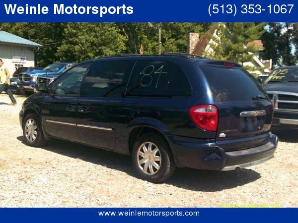 2005 Chrysler Town & Country Touring **ZERO DOWN FINANCING... for sale in Cleves, OH – photo 3