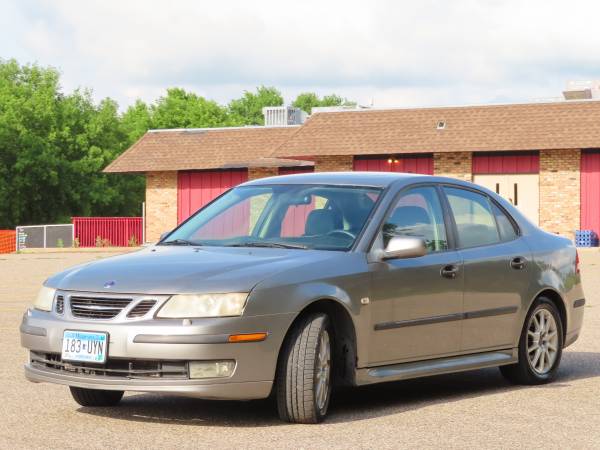 2004 Saab 9-3 Linear 2.0t - 30 MPG/hwy, leather, sunroof, ON SALE -... for sale in Farmington, MN – photo 3