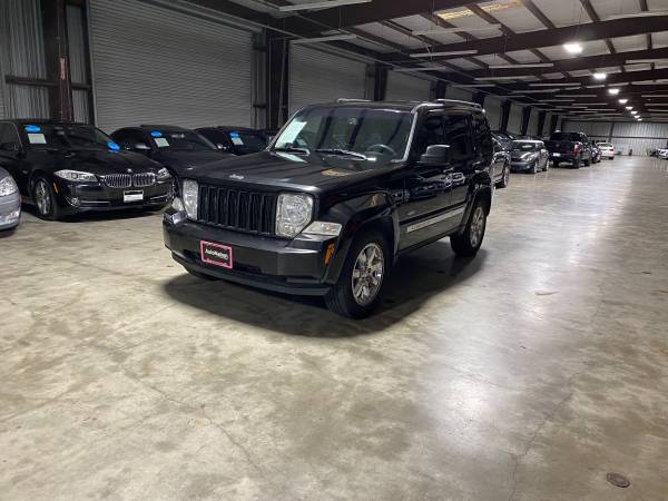 2012 Jeep Liberty 4X4 - cars & trucks - by owner - vehicle... for sale in Houston, TX – photo 7