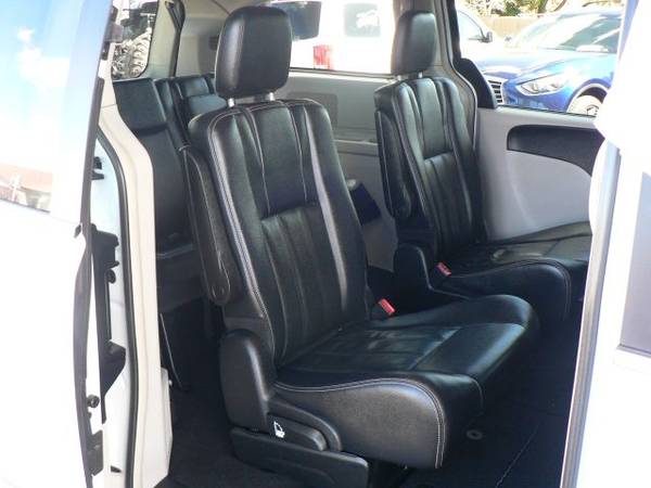 2013 Chrysler Town & Country - 2 Owner EXCEPTIONAL CONDITION! LOW MILE for sale in Prescott Valley, AZ – photo 22