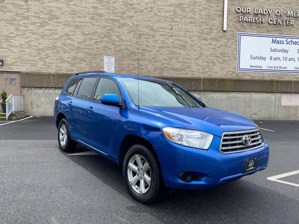 2008 Toyota Highlander - - by dealer - vehicle for sale in Jersey City, NJ – photo 4