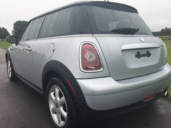 2007 MINI COOPER LOW MILES - cars & trucks - by owner - vehicle... for sale in Lees Summit, MO – photo 3