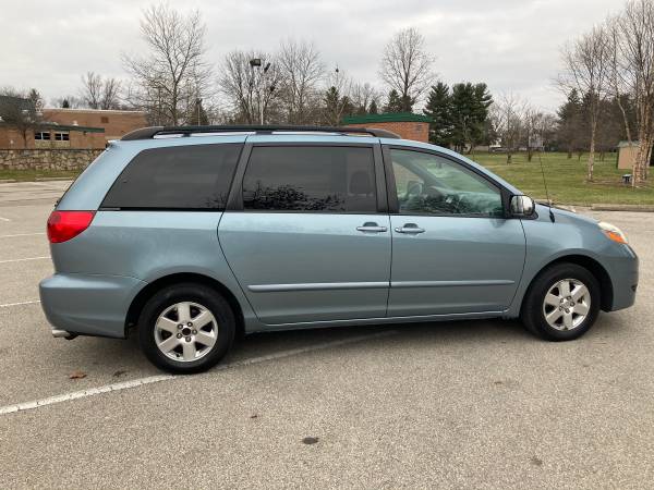 2008 Toyota Sienna LE - cars & trucks - by owner - vehicle... for sale in Columbus, OH – photo 10