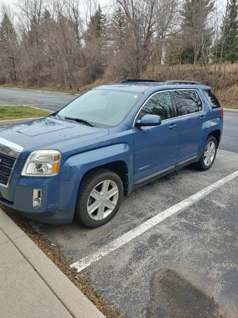 2011 GMC Terrain 142,000 - cars & trucks - by owner - vehicle... for sale in Fort Wayne, IN – photo 2