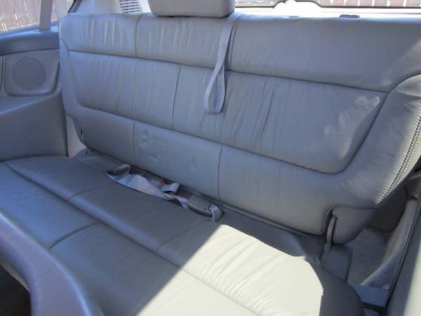 2004 Honda Odyssey EX w/ Leather and DVD for sale in Lino Lakes, MN – photo 13