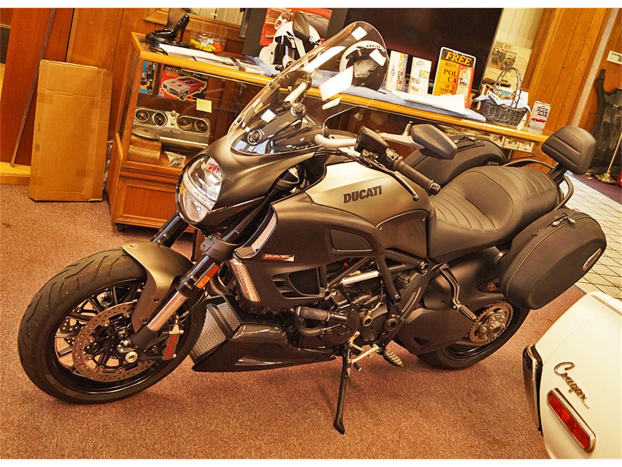 2014 Ducati Diavel for sale in Canton, OH – photo 2