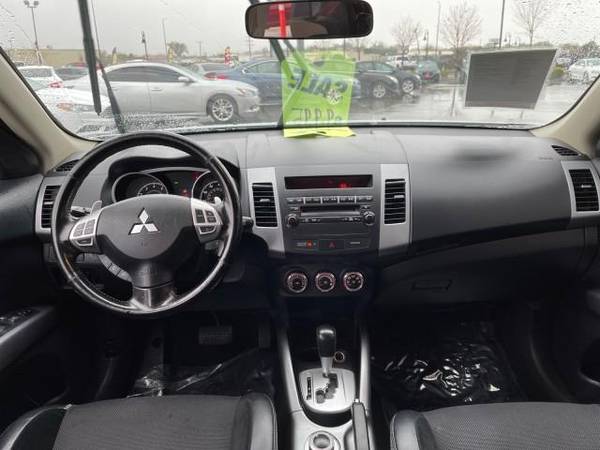 2013 Mitsubishi Outlander - - by dealer - vehicle for sale in Grand Junction, CO – photo 13
