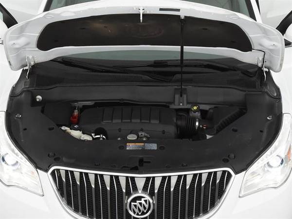2016 Buick Enclave Leather Sport Utility 4D suv Off white - FINANCE for sale in East Berlin, CT – photo 4