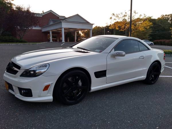 BEAUTIFUL WHITE/WHITE 07 MERCEDES BENZ SL550 SL63 UPGRADES 77K MILES for sale in Melville, NY – photo 18