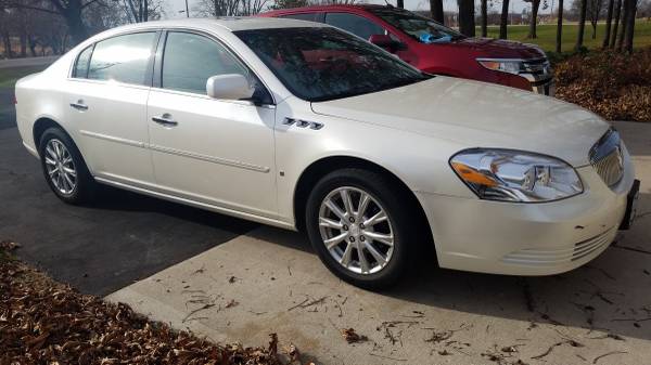 2009 BUICK LUCERNE CXL only 93k miles loaded, clean - cars & trucks... for sale in Sun Prairie, WI – photo 2