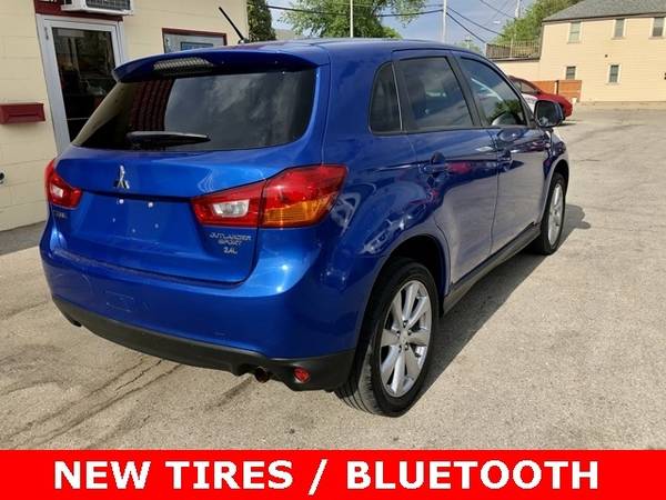 2015 Mitsubishi Outlander Sport ES - - by for sale in West Allis, WI – photo 12