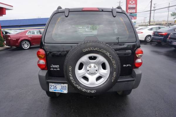 2007 JEEP LIBERTY SPORT 4X4 LOW MILES EXTRA CLEAN - cars & for sale in Louisville, KY – photo 6