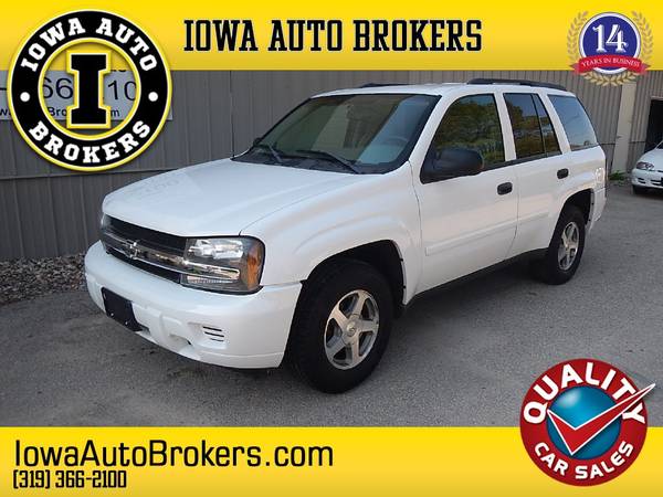$5995 - 2006 CHEVY TRAILBLAZER LS 4X4 - ONLY 120K MILES - NEW TIRES! for sale in Marion, IA