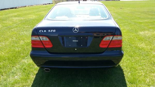 2002 Mercedes Benz CLK320 with low miles for sale in Milwaukee, IL – photo 3