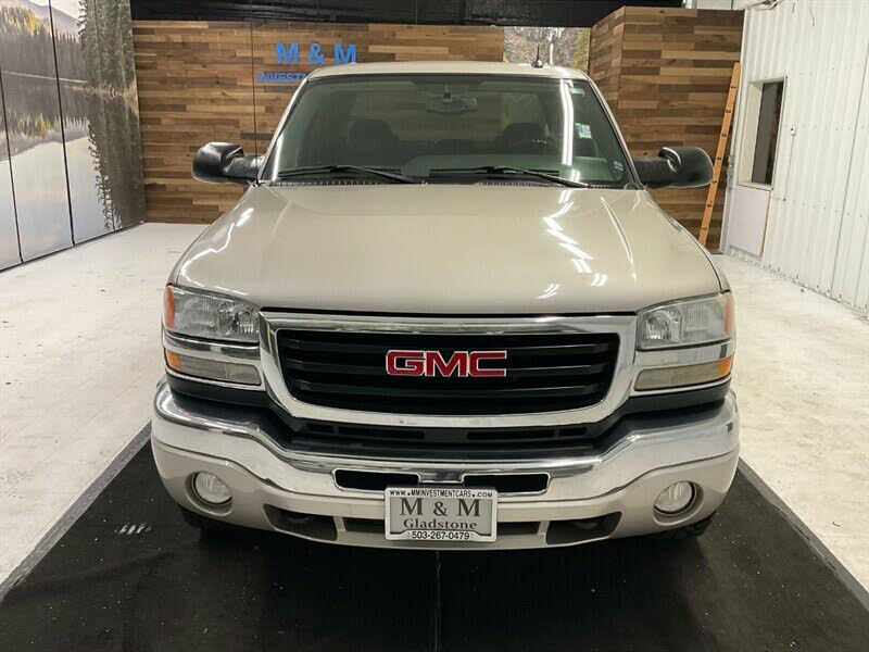 2005 GMC Sierra 3500 4 Dr SLE 4WD Crew Cab LB for sale in Gladstone, OR – photo 2