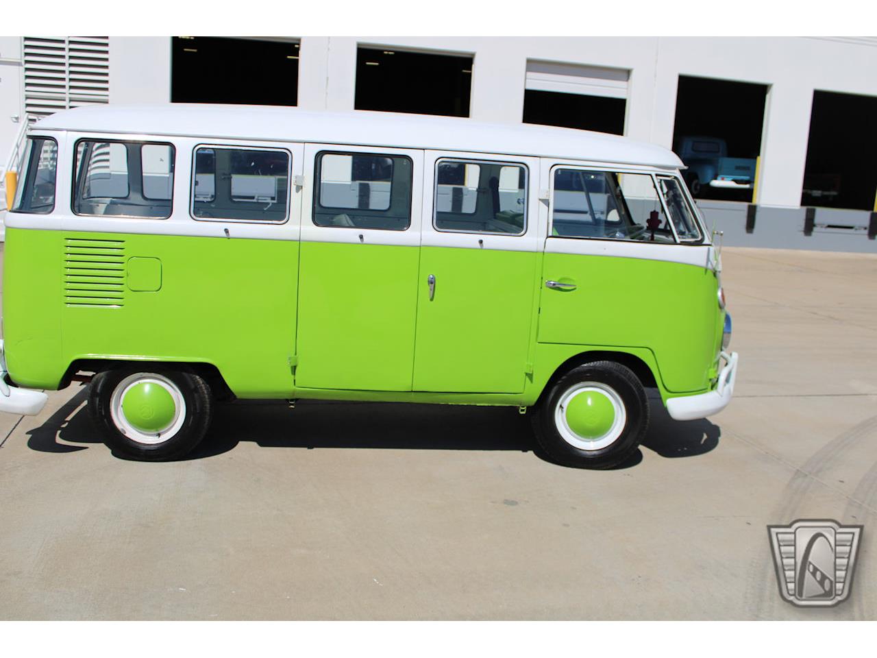 1974 Volkswagen Bus for sale in O'Fallon, IL – photo 48